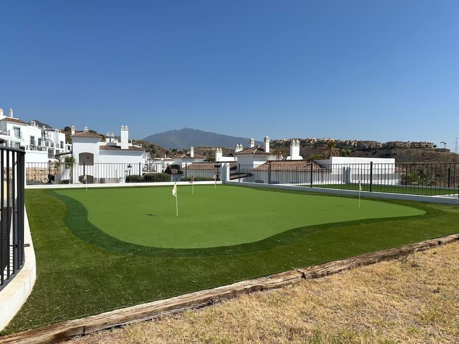 Oceanview Luxury Penthouse Apartment Estepona Exterior photo